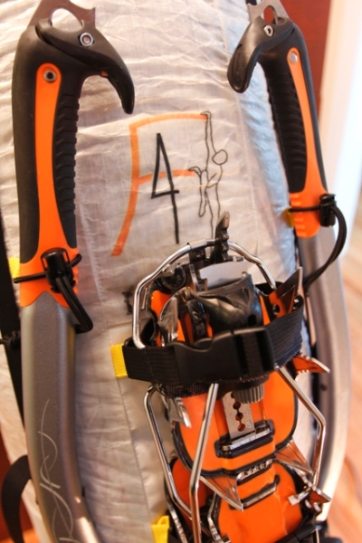 Tau-35 crampon attachment
